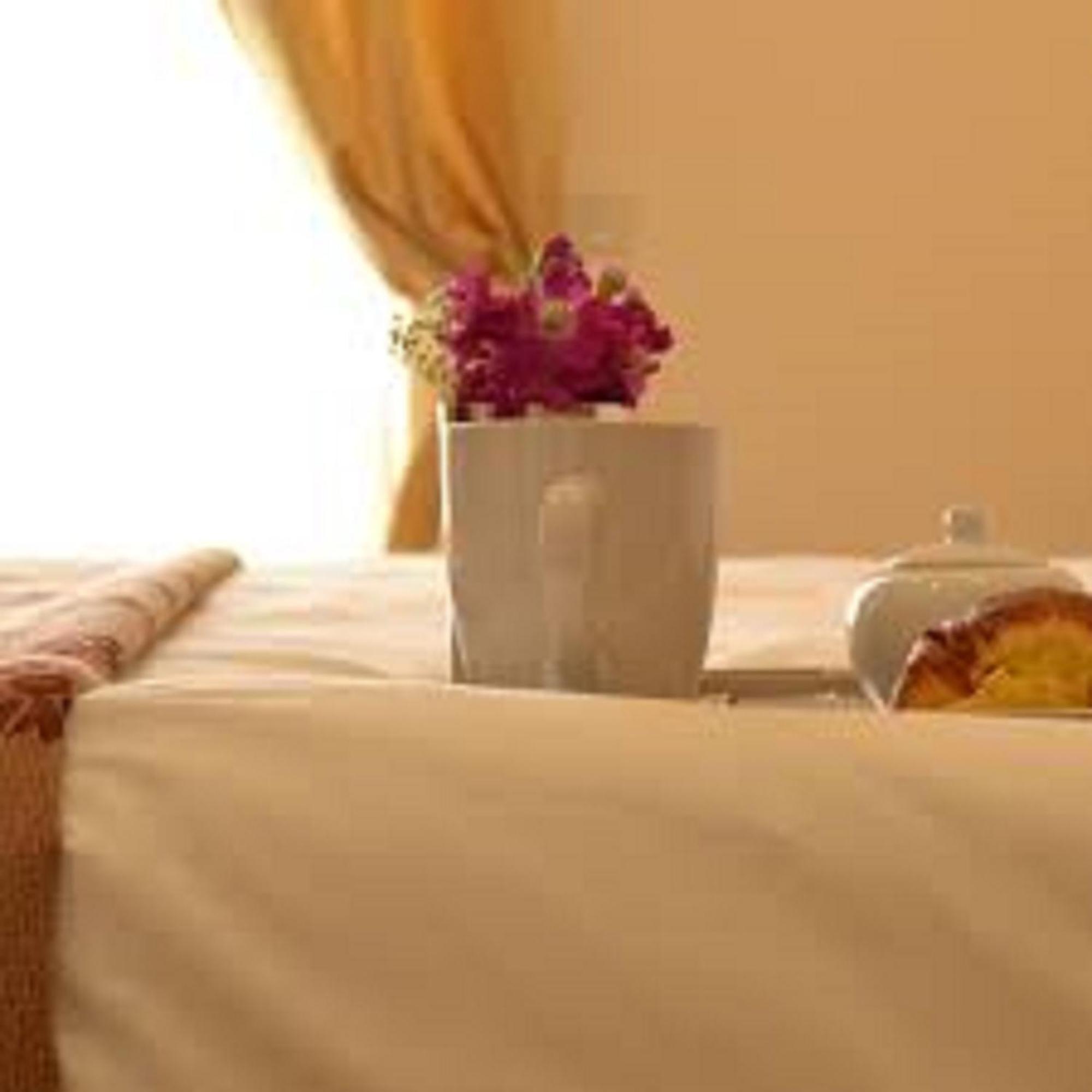 Hotel Arno Мисано Адриатико Стая снимка